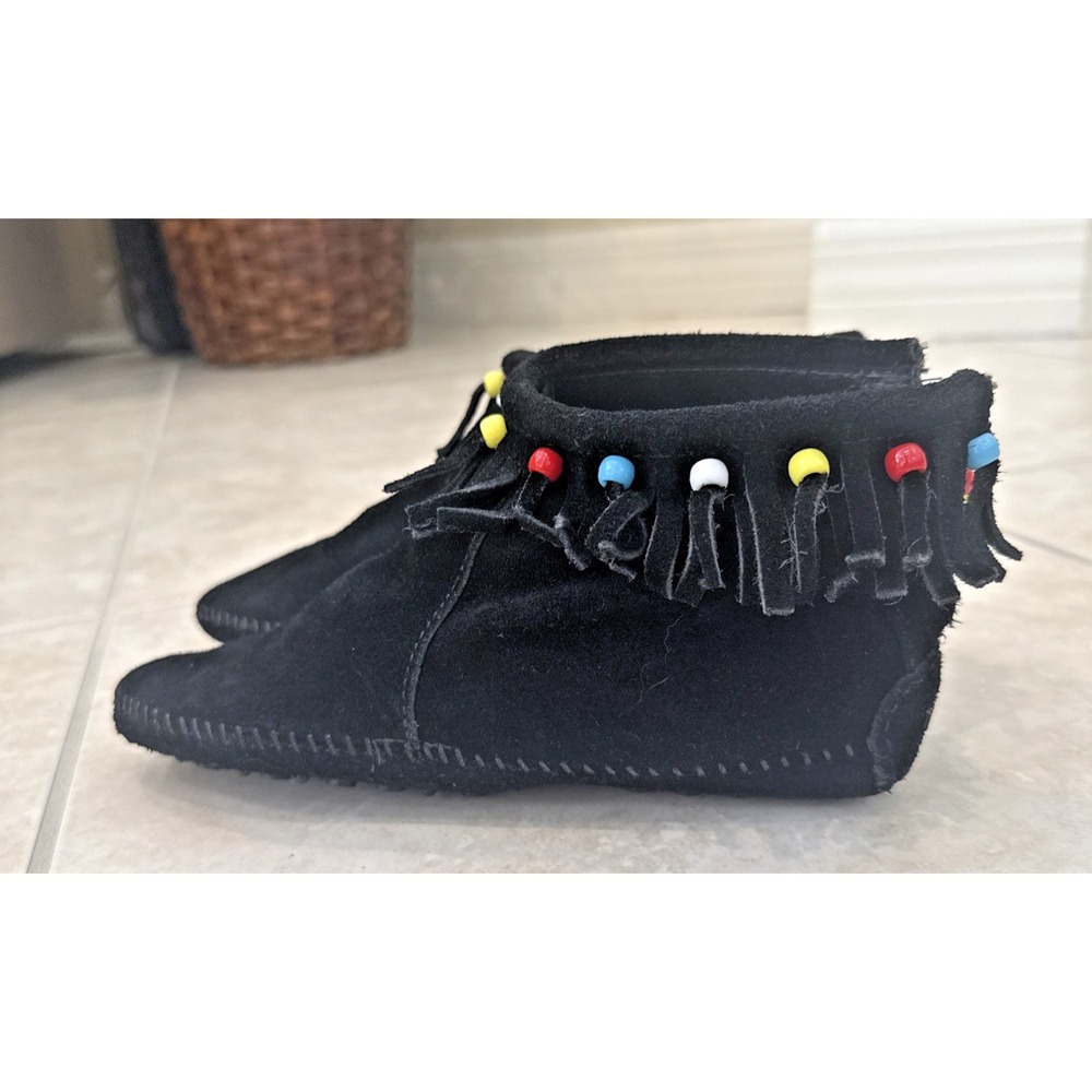 Minnetonka Moccasin Black Fringe Suede Beaded Sz 7 Zipper Hippie Festival Boho - Picture 3 of 8